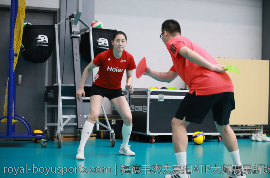 梅德韦杰夫亮相ATP大师赛最新比分及比赛亮点
